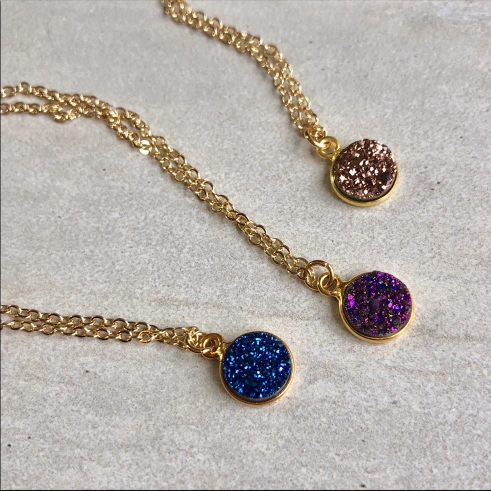 Dainty Gold Druzy Choker Necklace - Picture 3 of 3